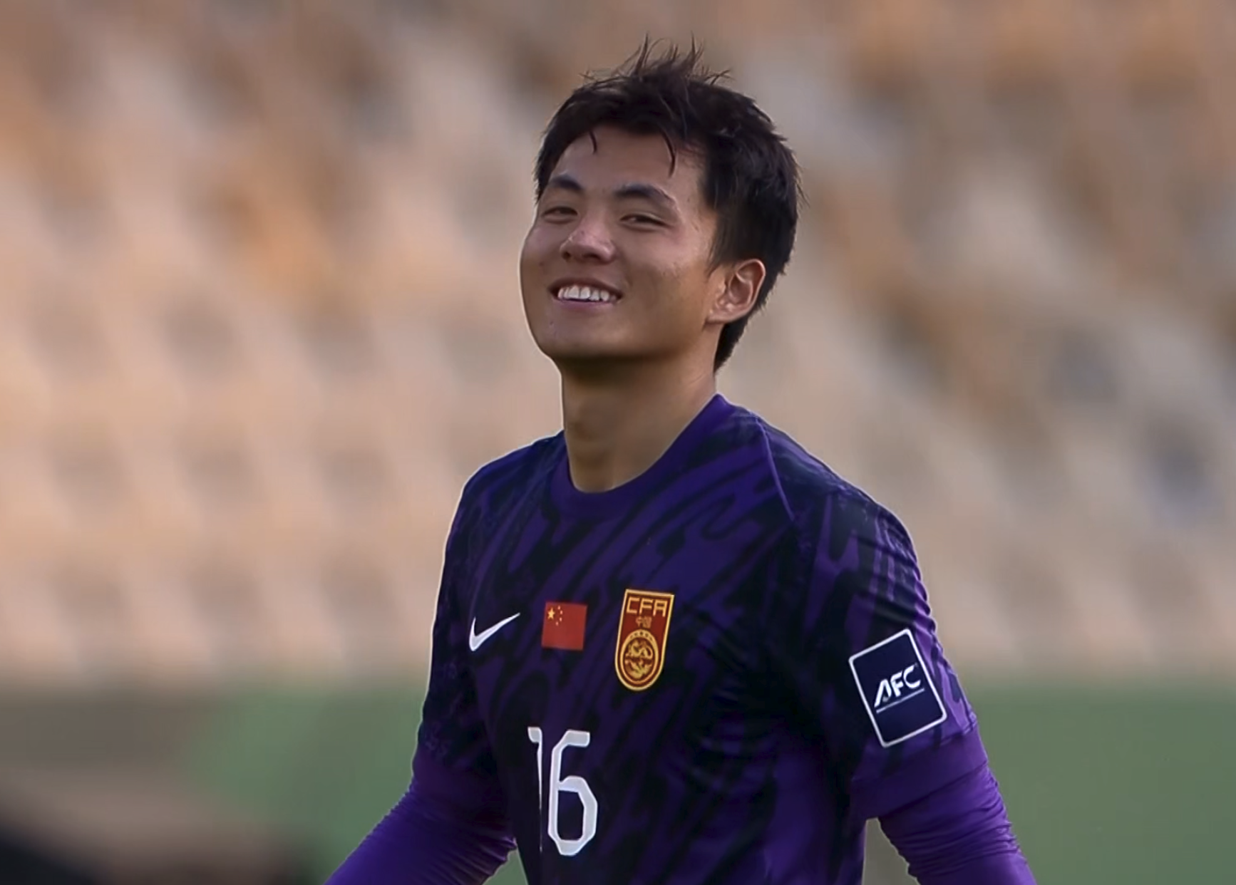 李昊受伤缺席，国足19岁门将获重用：中超2轮0丢球！率队高居第2