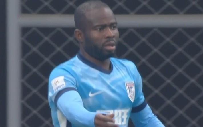 阿奇姆彭对阵海港已攻入6粒中超进球，仅次于对阵大连人的8球