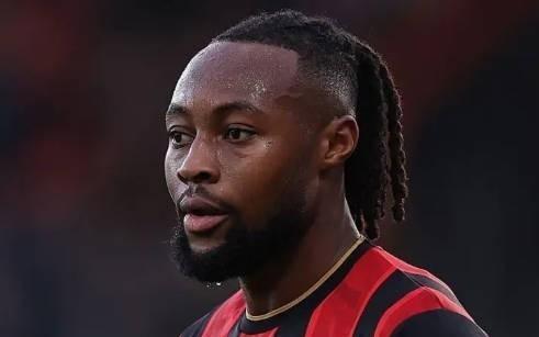 天空：塞门约解约条款已经生效，目前只有曼城联系了伯恩茅斯