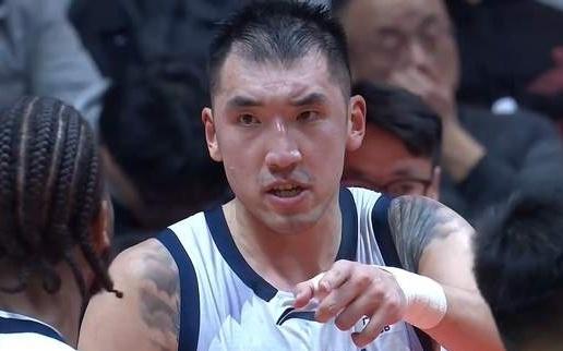 央视直播！今晚735，辽鲁焦点大战，看高诗岩斗旧主，单挑赵继伟