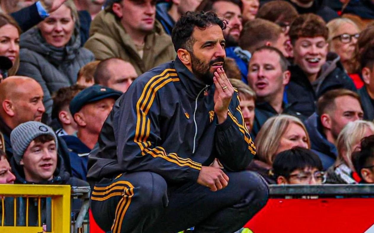 欧文：阿莫林对利兹赛后的言论给了曼联高层可乘之机，下课不可避免