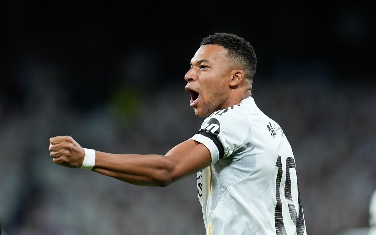 皇马第5次西甲赛季前11场取得10胜,此前4次最终2次夺冠