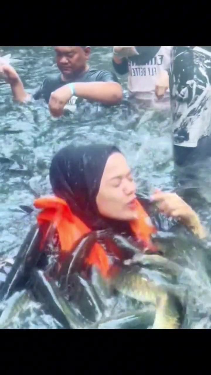 看起来保守但玩得好花