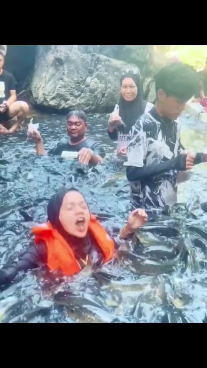 这是什么抽象的玩法不会觉得恶心吗