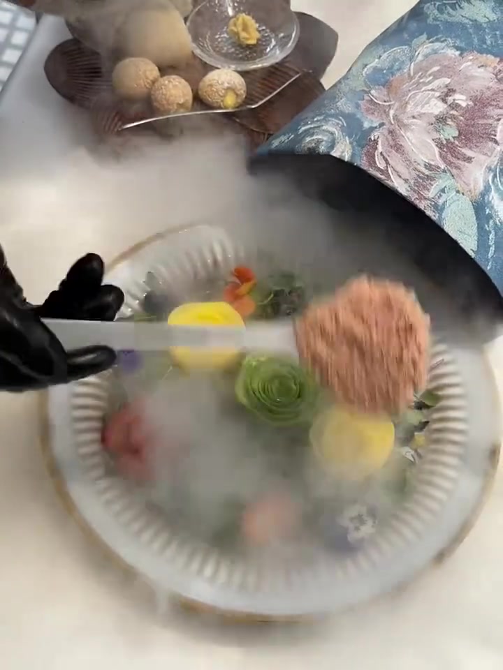 鹅肝,液氮极速冷冻,锤碎成粉末状,吧友们觉得怎么样