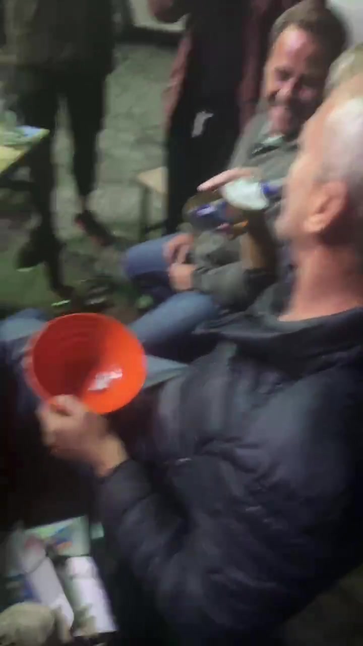 酒桌文化摇骰子要发扬光大,传播国外!