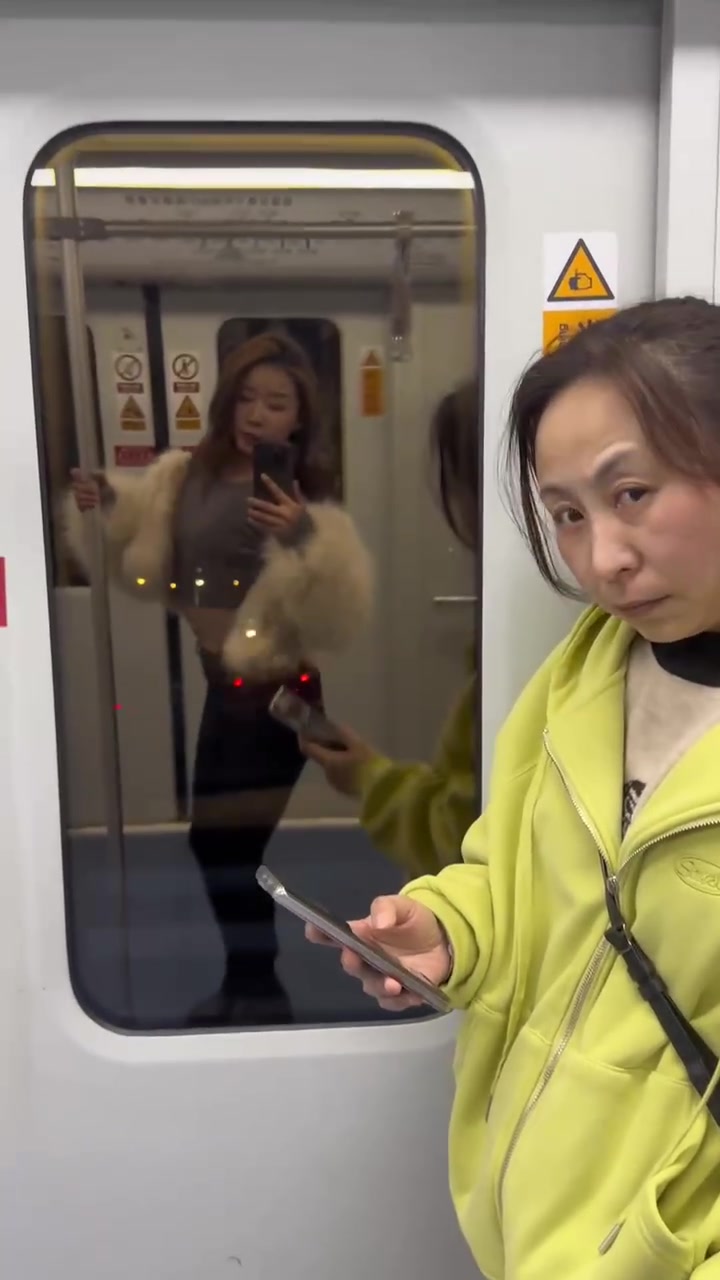 你这一波操作把阿姨都带动了