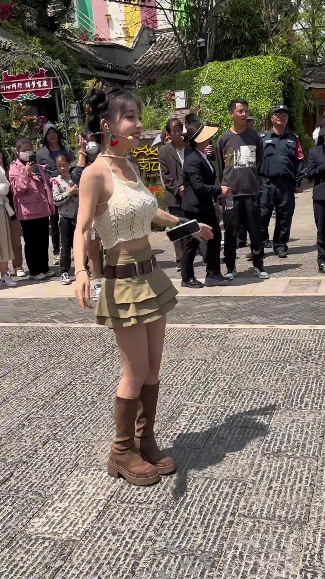 偶遇冯提莫真不知道打赏的人是为了什么