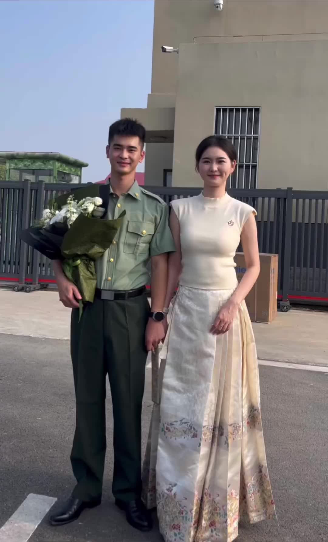 她的春天终于来了!