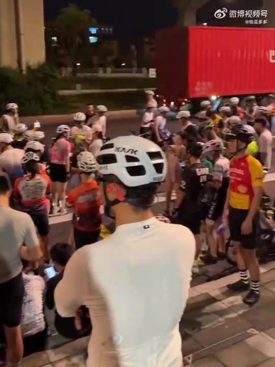 成都的夜骑生活,羡慕,下半场一般怎么安排