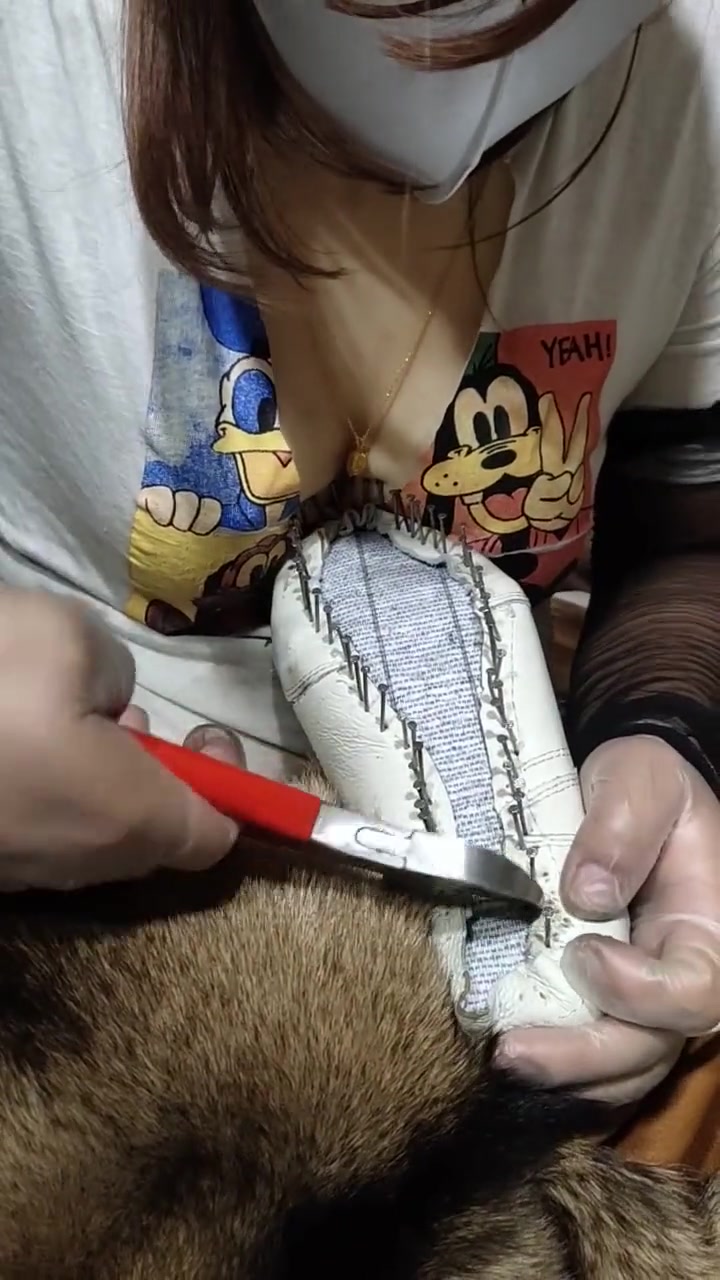 第一次见到手工鞋子的制作!!