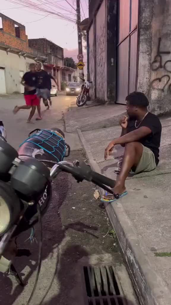 只能说永远不要拿残疾人开玩笑,有点过分了都