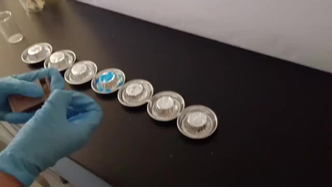这个是什么原理啊为什么有不同的颜色！