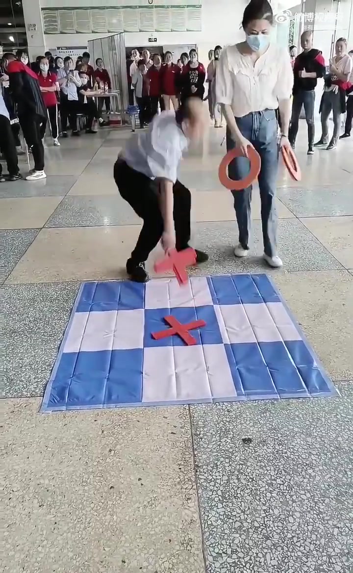 看这头发，气势太强，咱哪敢赢啊
