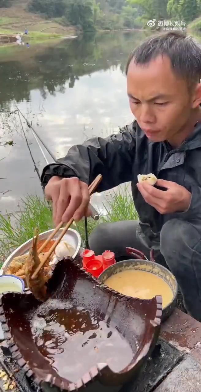 鱼：上一秒还在被窝，下一秒就进了油锅