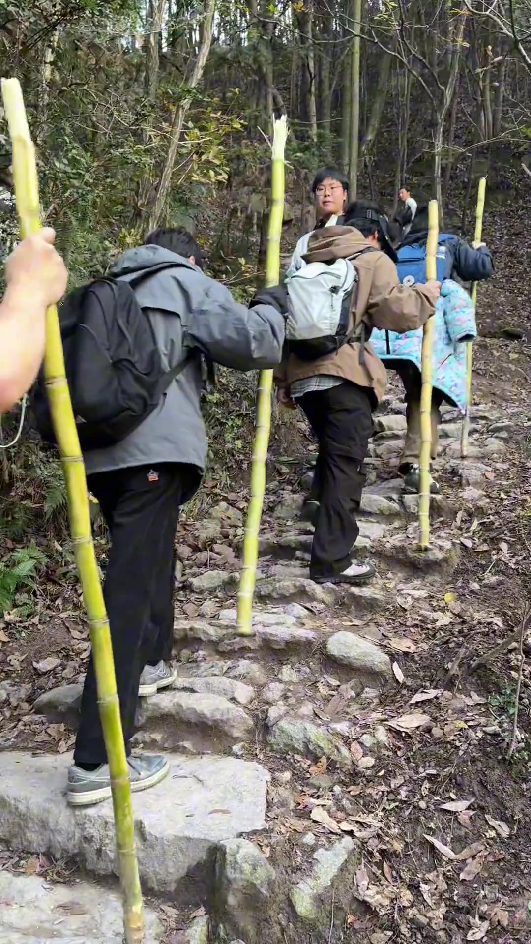 爬山带这玩意好啊可以边用边吃