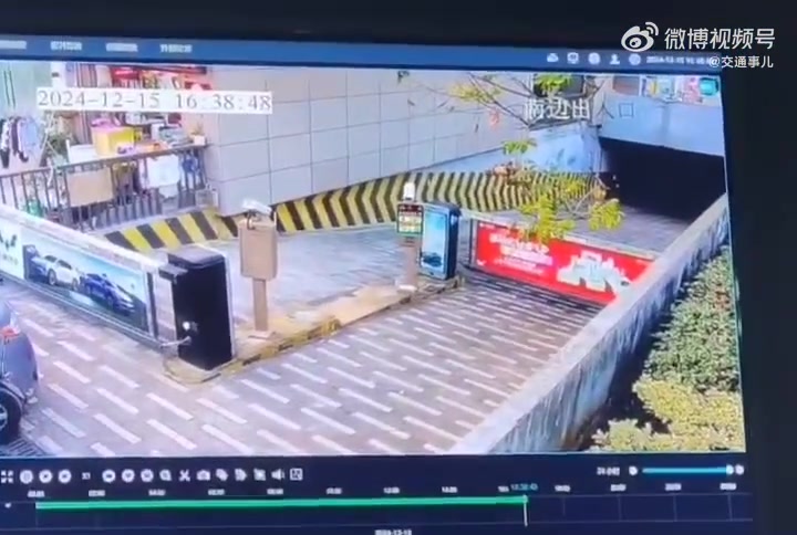 小车出地库，这样的速度也太疯狂了！