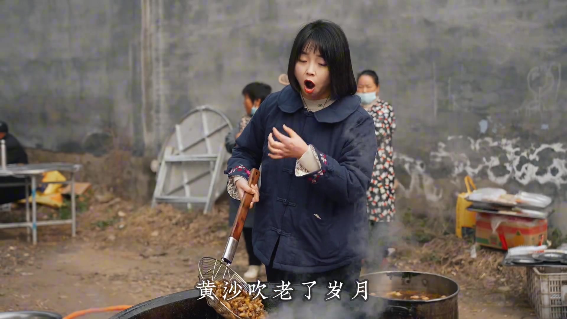 十几岁就背井离乡谁不希望衣锦还乡成为父母的骄傲......！