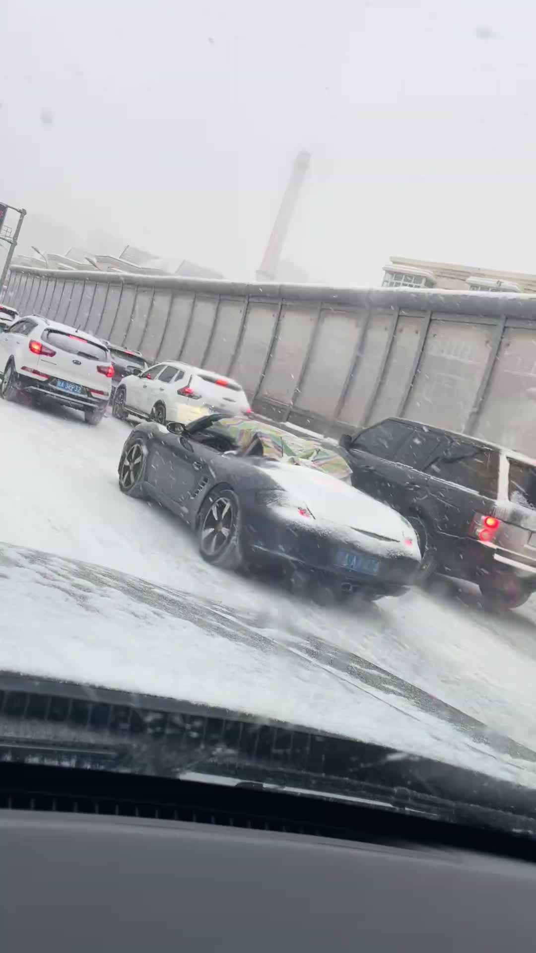难道这就是同时拥有自尊和自卑吗！