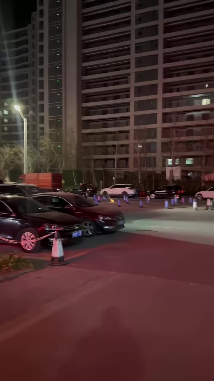 不是哥们儿这么有劲啊！