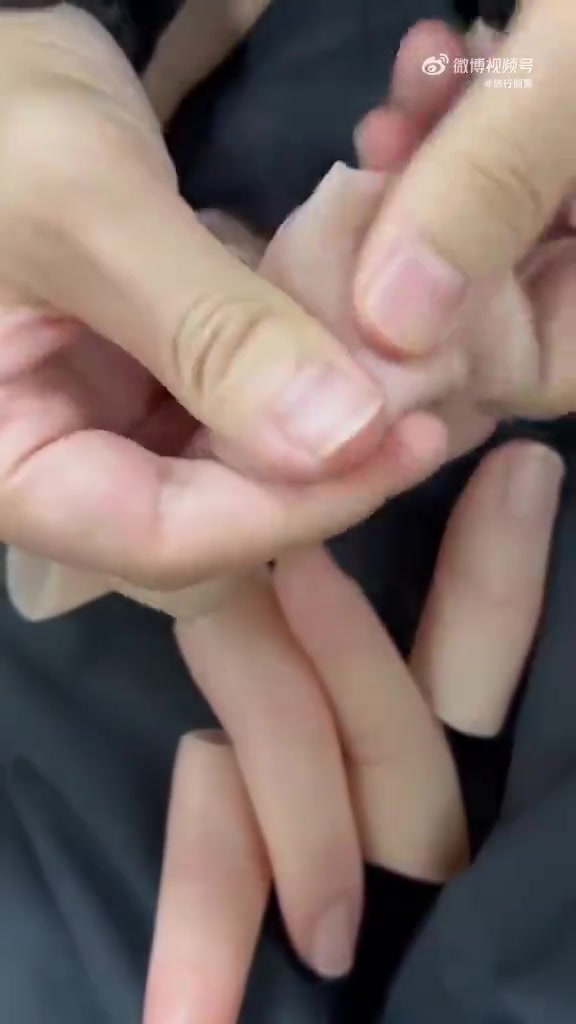 原来炒菜视频中无情铁手是这样弄的，大揭秘