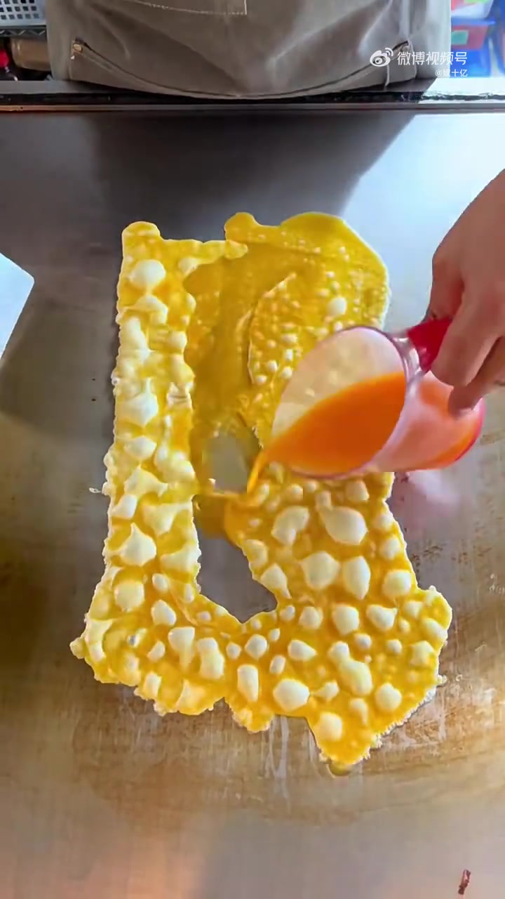 明太子玉子烧制作过程，看看你喜欢吗