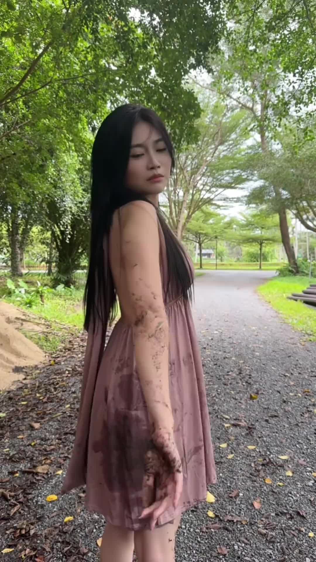 小姐姐这是为艺术献身了啊