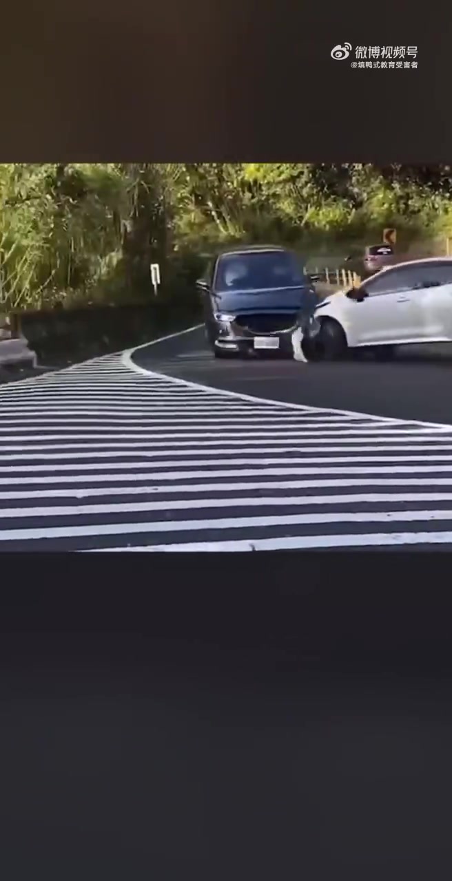 这马自达可真是倒了血霉了！
