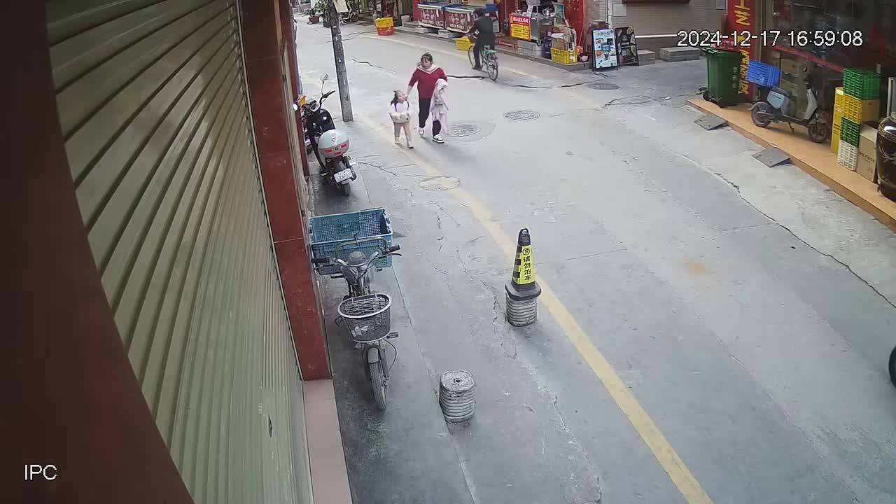 大家觉得小朋友的做法对吗
