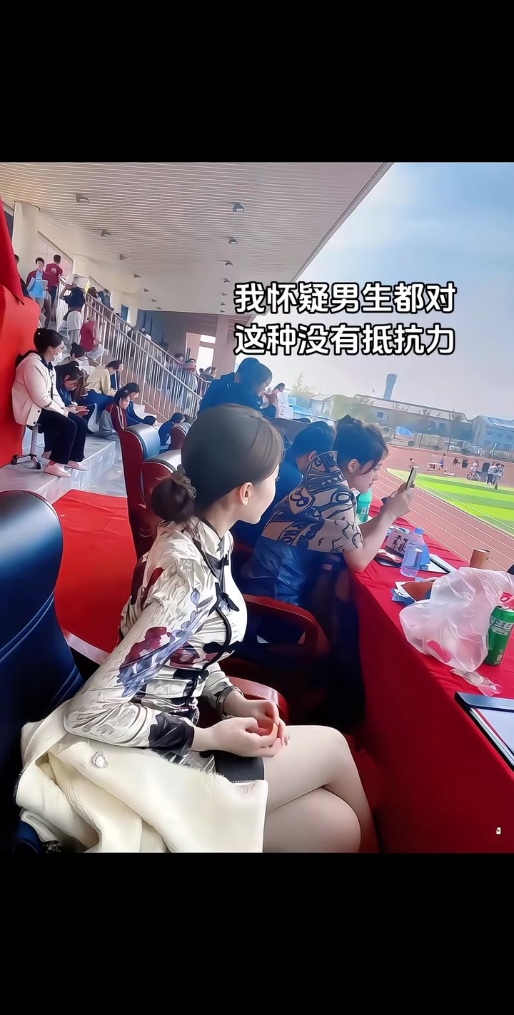 女孩子其实干干净净，简简单单就很美丽
