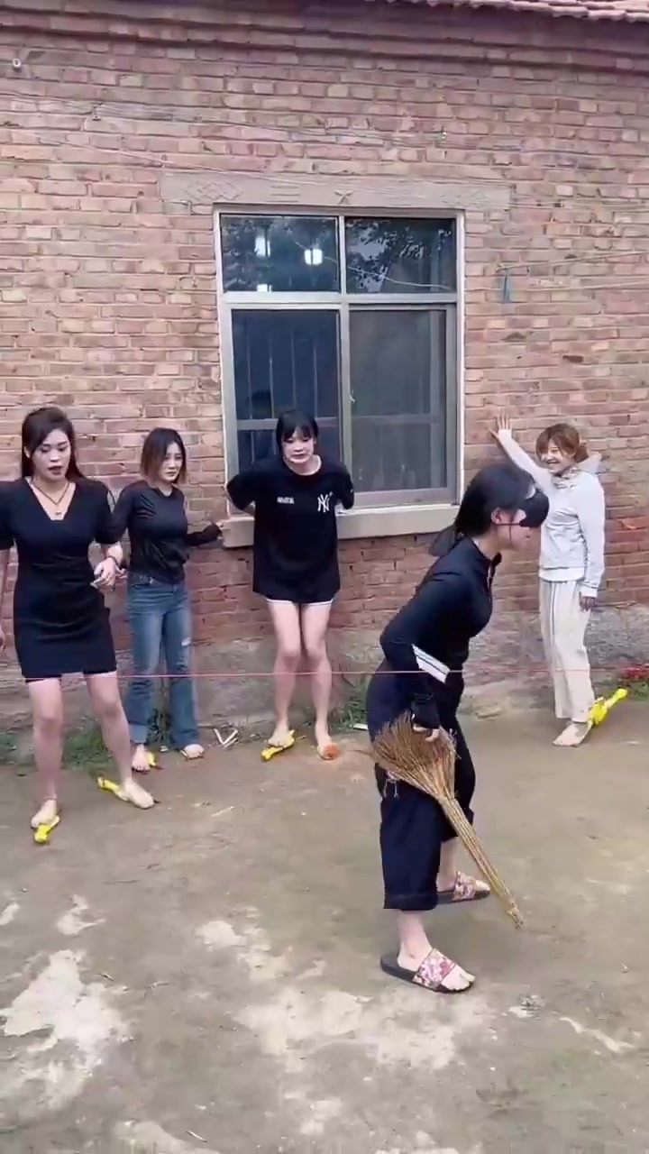 这个游戏有意思啊！小姐姐们，能不能加一个一起玩