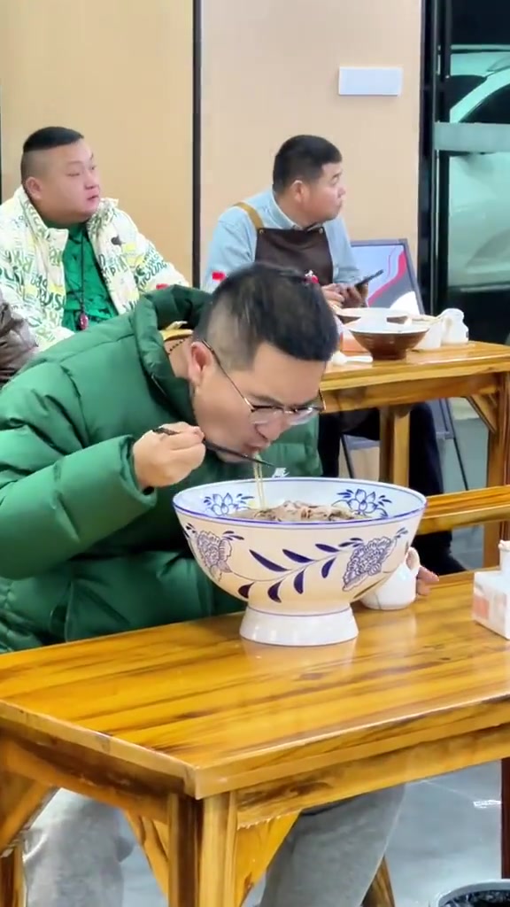 超大碗淮南牛肉汤158元