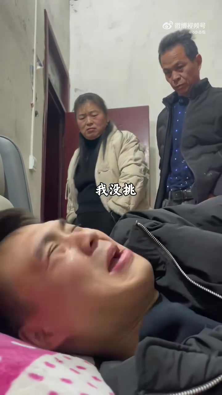 我见过女孩被催婚，却第一次见男孩被催婚哭了