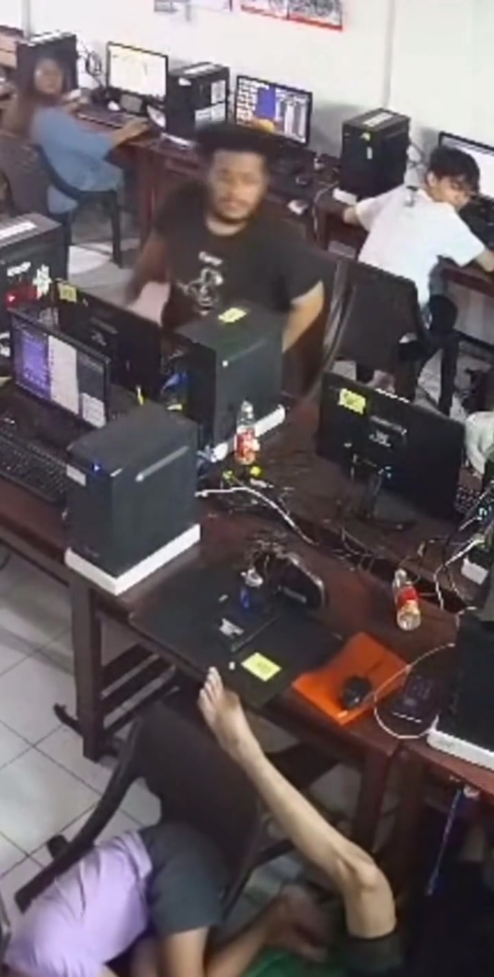 神来之脚！这操作也是没谁了