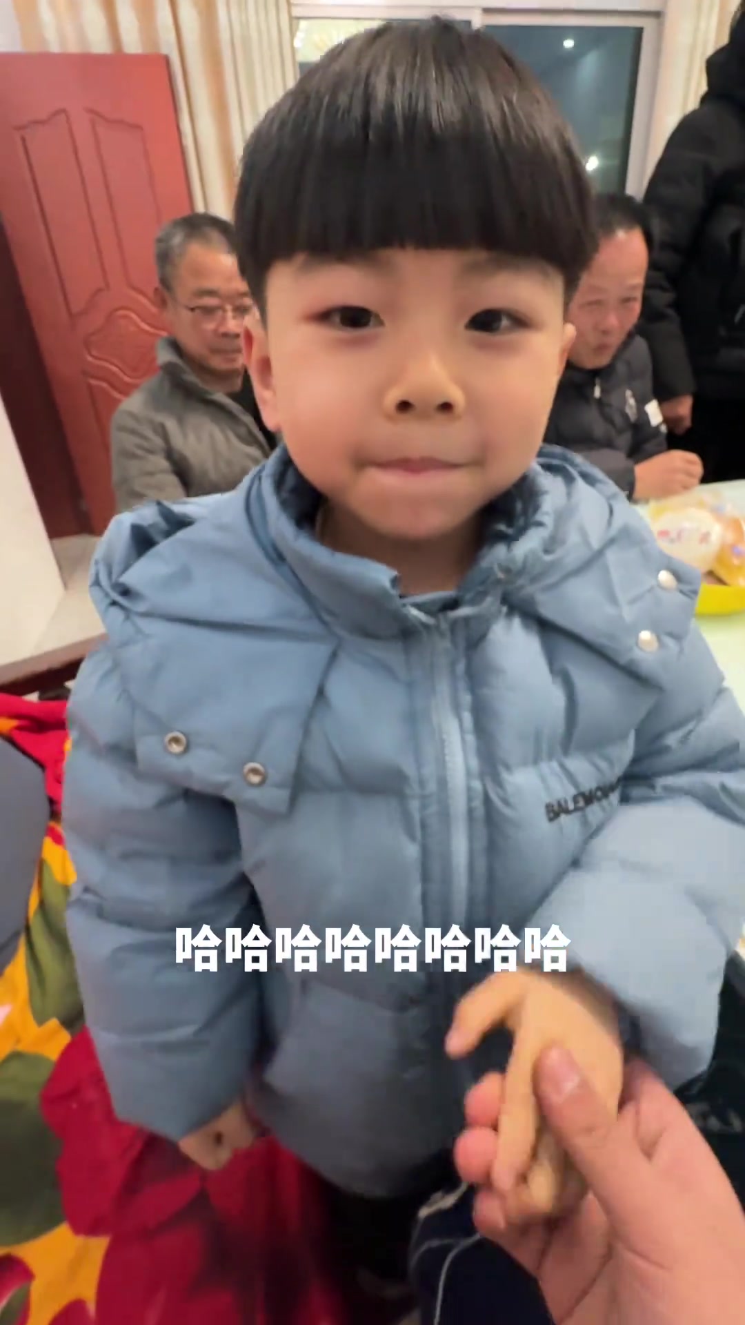 太损了！博主：教你如何拿捏小孩哥