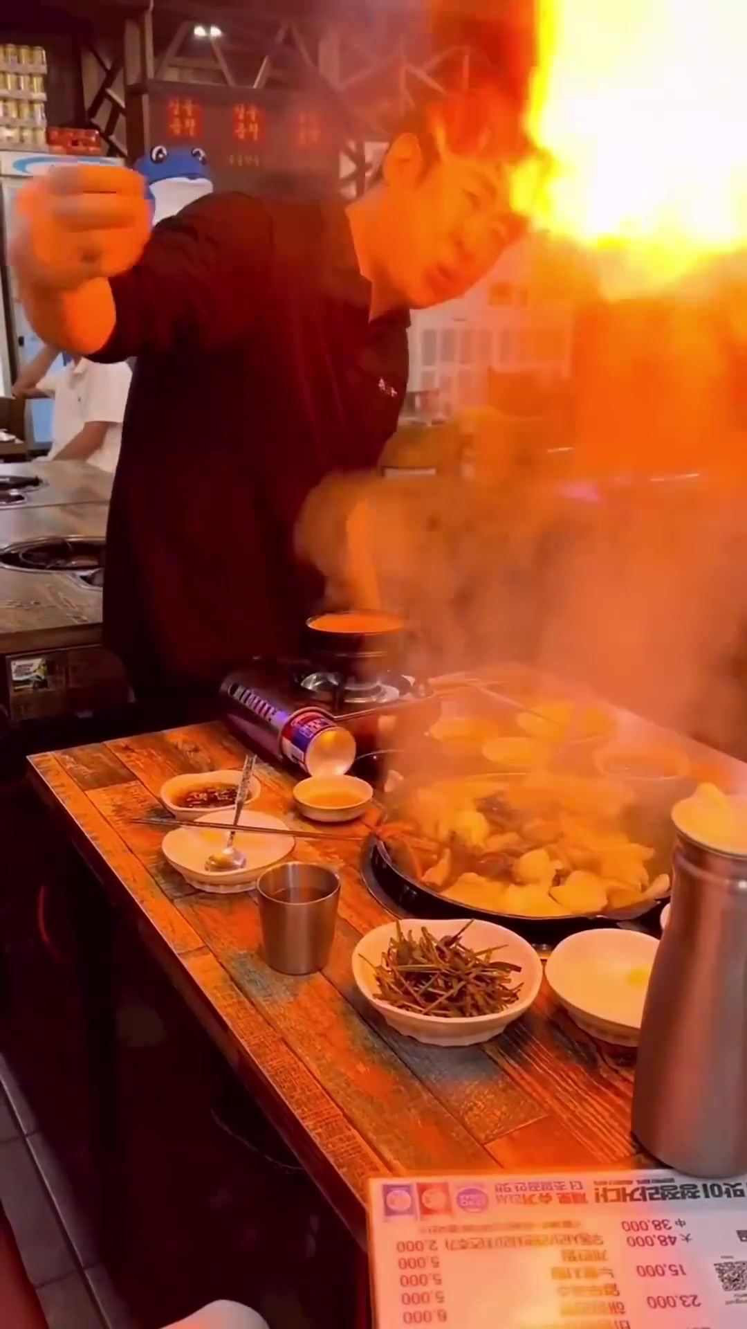一家韩国餐厅的服务，这该死的仪式感，被装到了