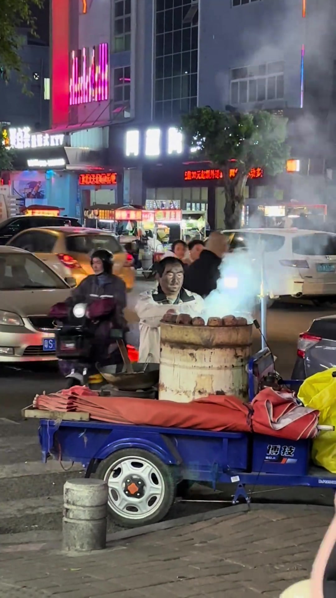 卖地瓜卖到这么拼也是没谁了
