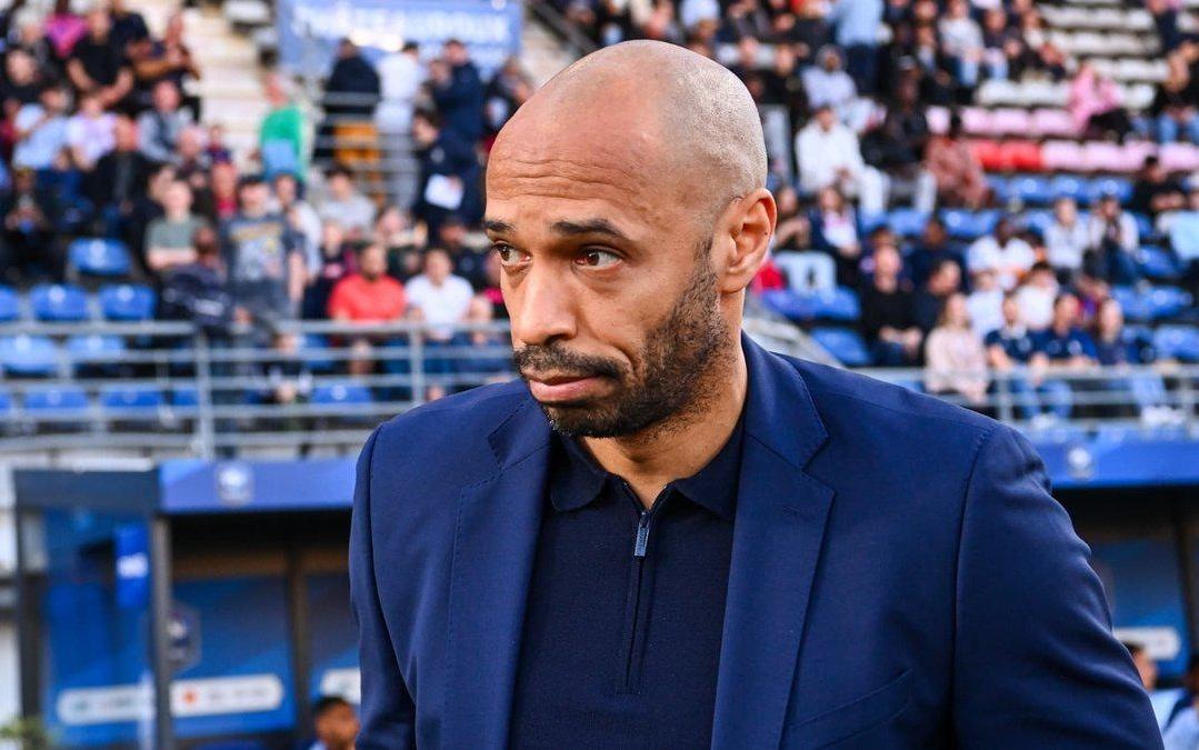 亨利抨击弗里克:防线这么高,根本没法踢欧冠