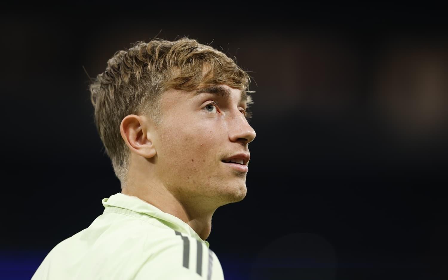 六台:赫伊森没有伤病问题,可以随皇马出战埃尔切