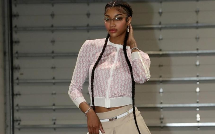 不满球队表现,公开要求球队交易队友这真的是头次见!