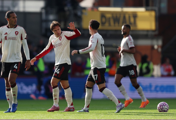 12!2大王牌新援集体哑火,又遭第97分钟绝杀,利物浦7连胜终结