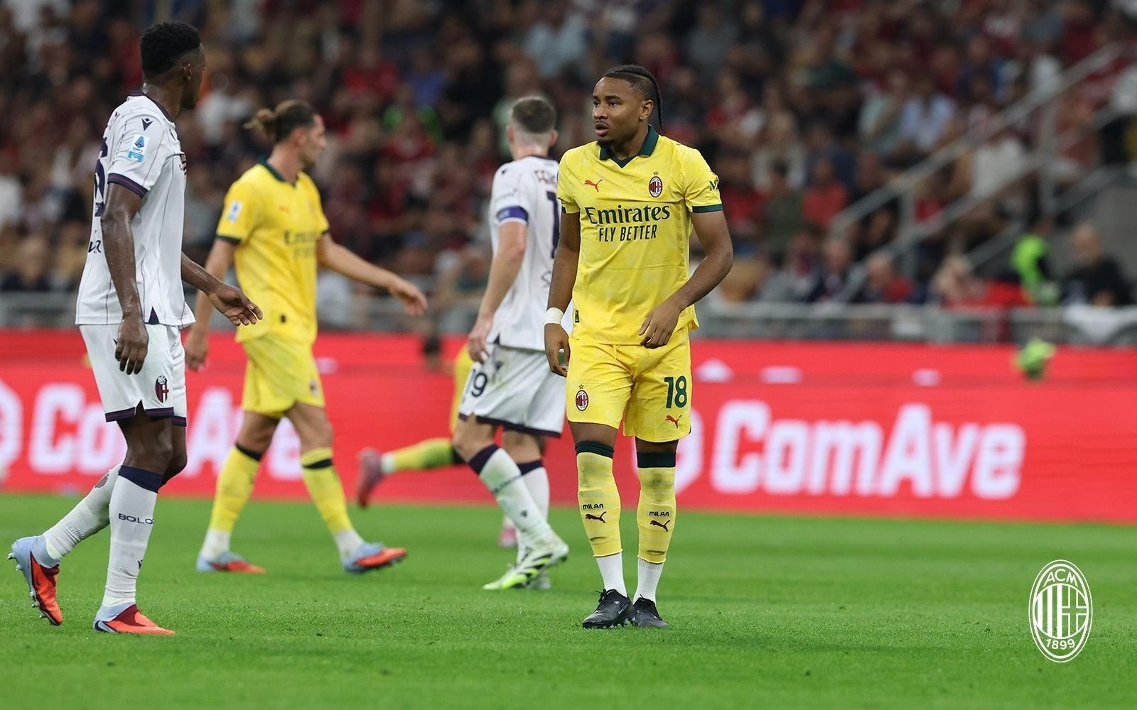 对阵博洛尼亚替补出场,恩昆库迎来米兰生涯首秀