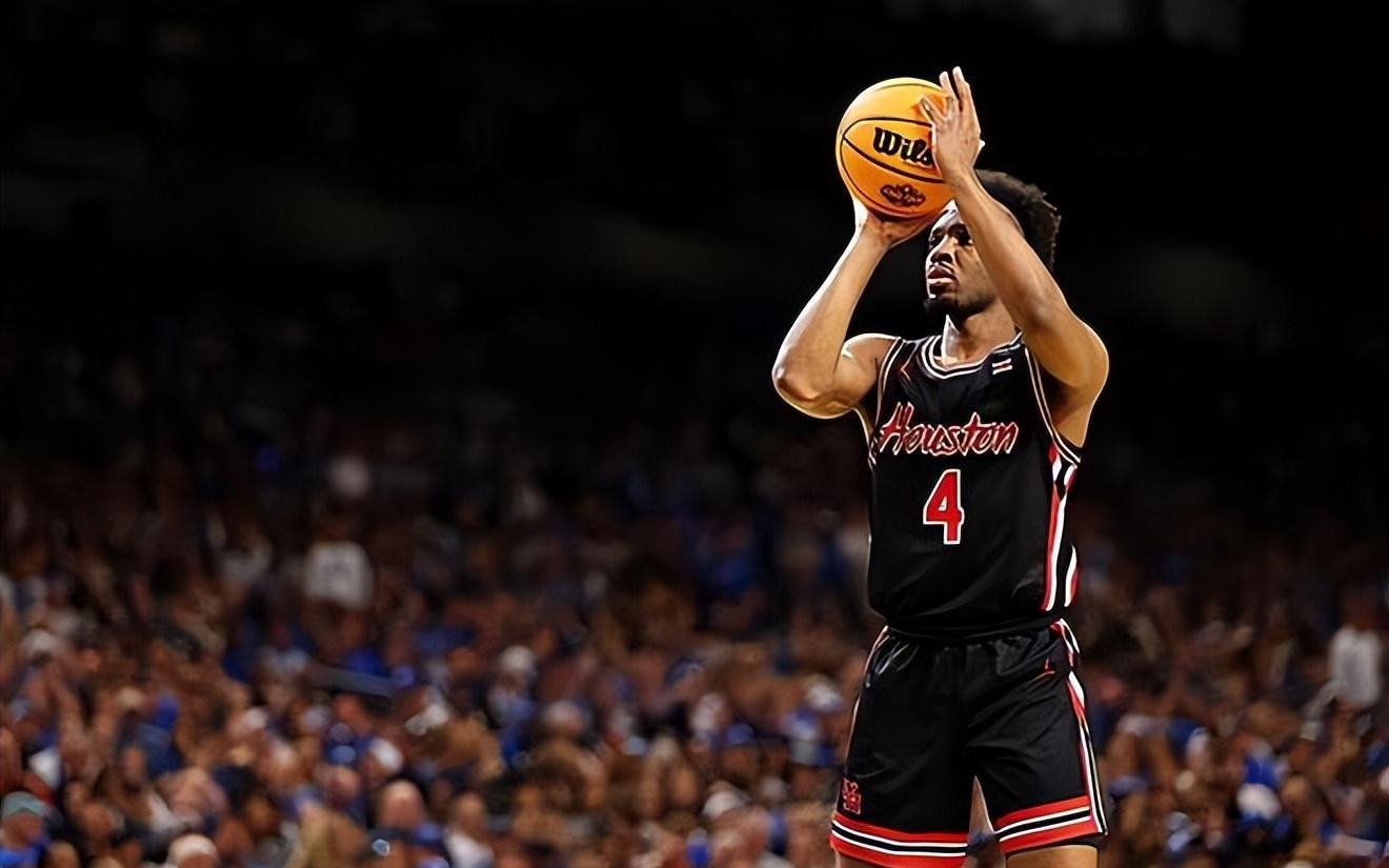 勇士连续裁掉两名球员,但接下来他们会有完全不同的命运