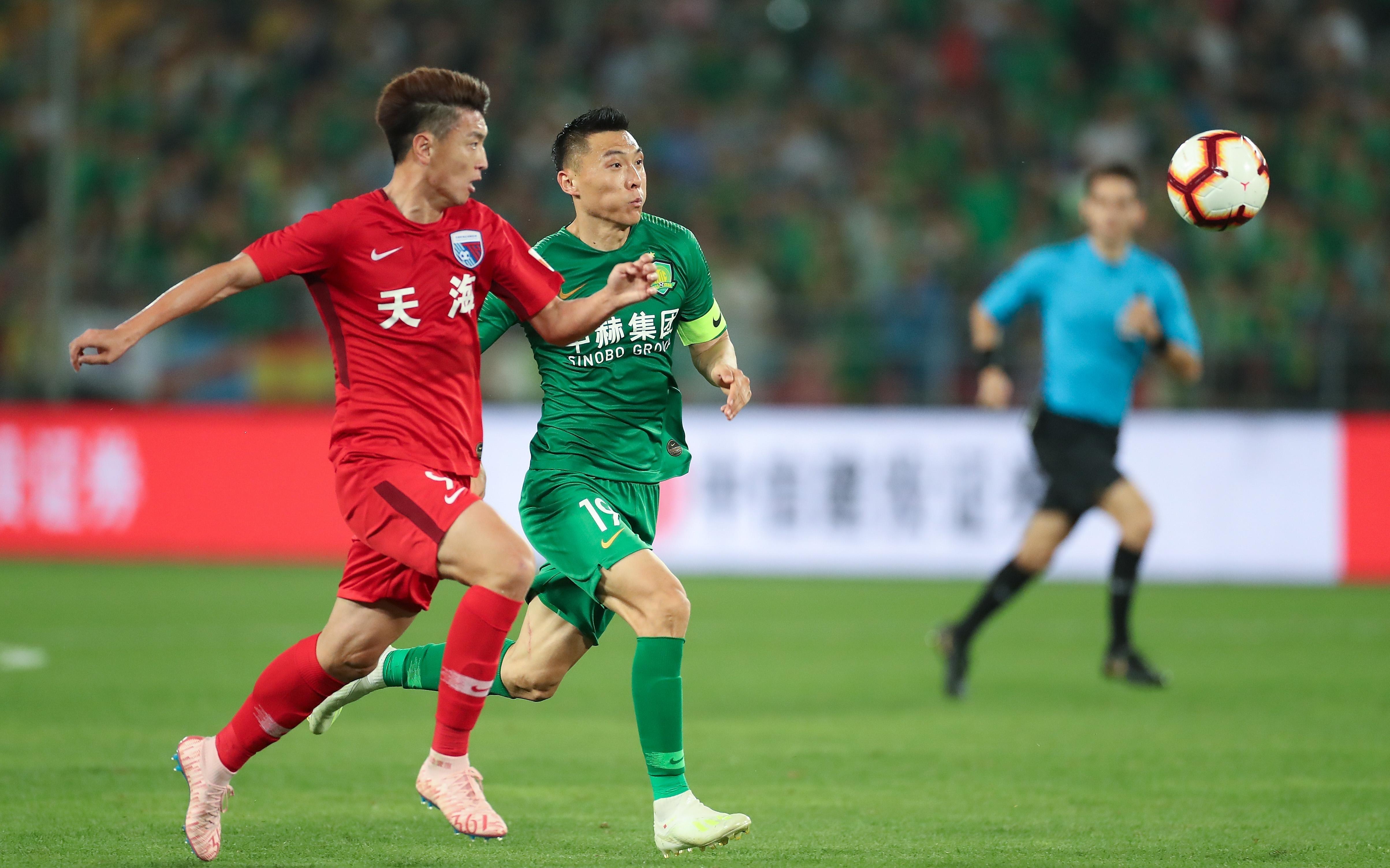 高工资换不来中国足球水平提高,降工资就能让中国足球水平提高