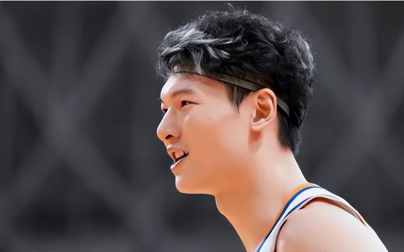 上海男篮赢球仍被喷，球迷质疑：主教练管不住外援吗，打的是啥啊