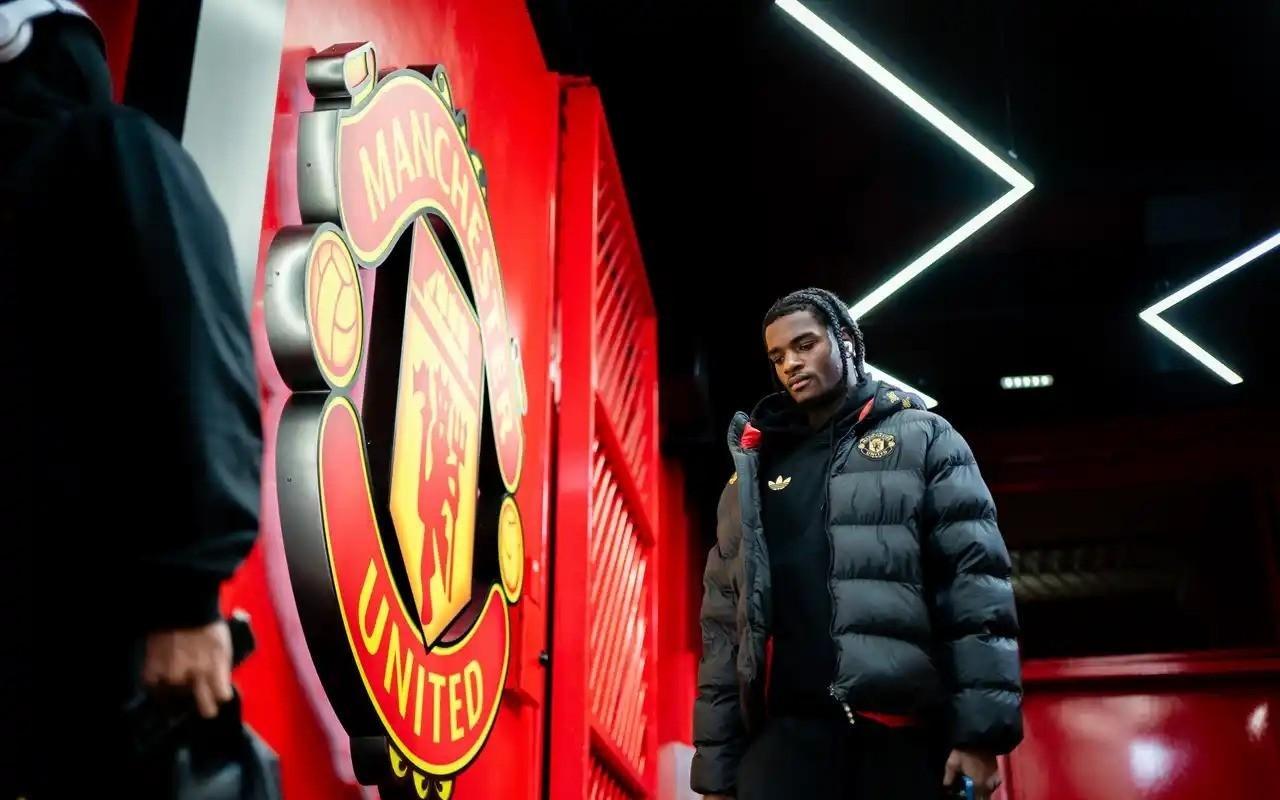 海文：我之前从未踢过居中中卫，这可能