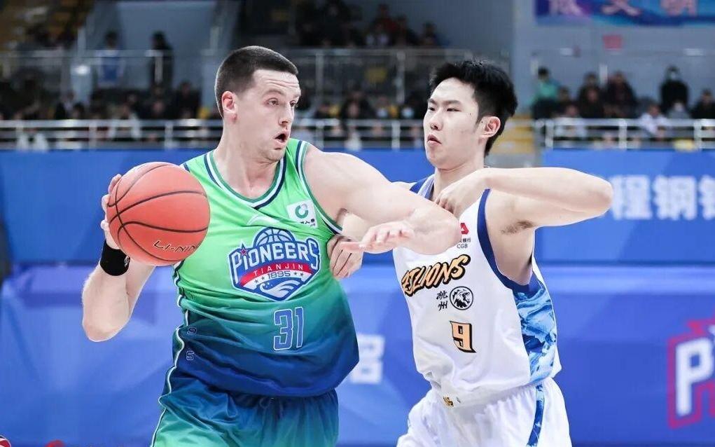 常规赛第9轮多点开花，赵岩昊个人得分创赛季新高，浙江方兴渡收获七连胜！
