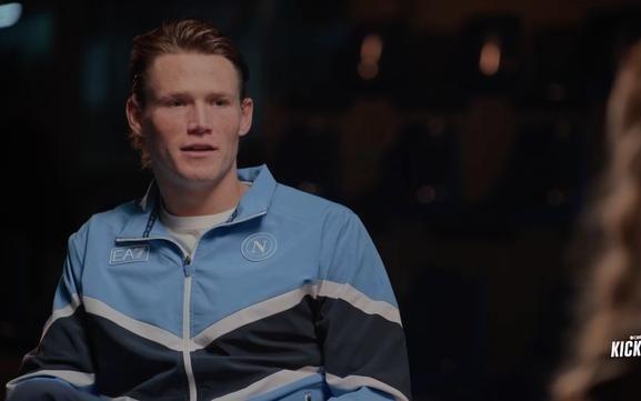 麦克托米奈：不会沉浸于上赛季的成就，我会尽可能把它们屏蔽