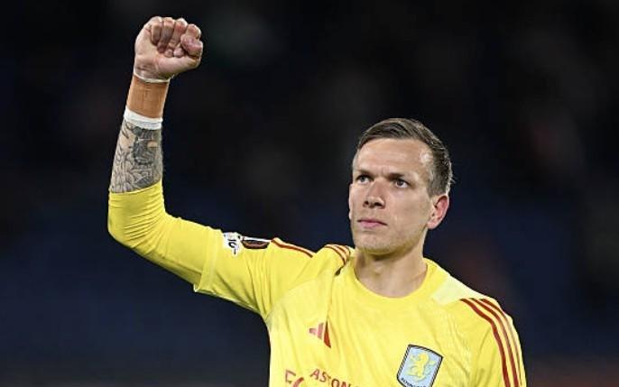 比佐:我想大马丁热身时感觉有点不适很高兴自己能帮助球队