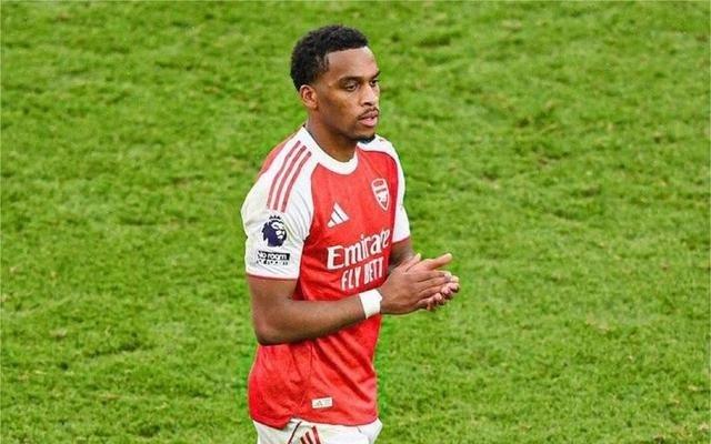 主场胜拜仁,廷贝尔晒照庆祝:球队展现了强队应有的表现